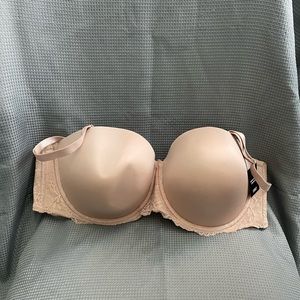 Torrid Curve Lightly Lined Strapless bra Convertible Plus size Curvy Full 50DD